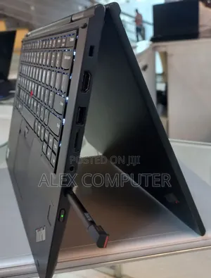 New Laptop Lenovo ThinkPad Yoga 370 16GB Intel Core I5 SSD 512GB