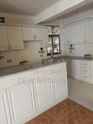 1bdrm House in ሰባ ሁለት, Bole for rent