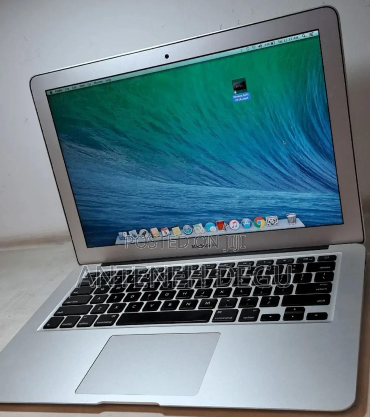 New Laptop Apple MacBook 2013 8GB Intel Core I7 SSD 512GB