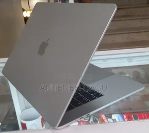 Photo - New Laptop Apple MacBook Air 2023 M2 8GB Apple M2 SSD 256GB