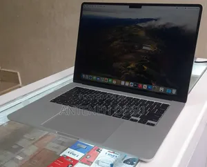 New Laptop Apple MacBook Air 2023 M2 8GB Apple M2 SSD 256GB