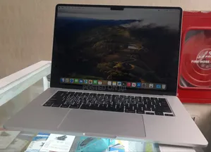 New Laptop Apple MacBook Air 2023 M2 8GB Apple M2 SSD 256GB