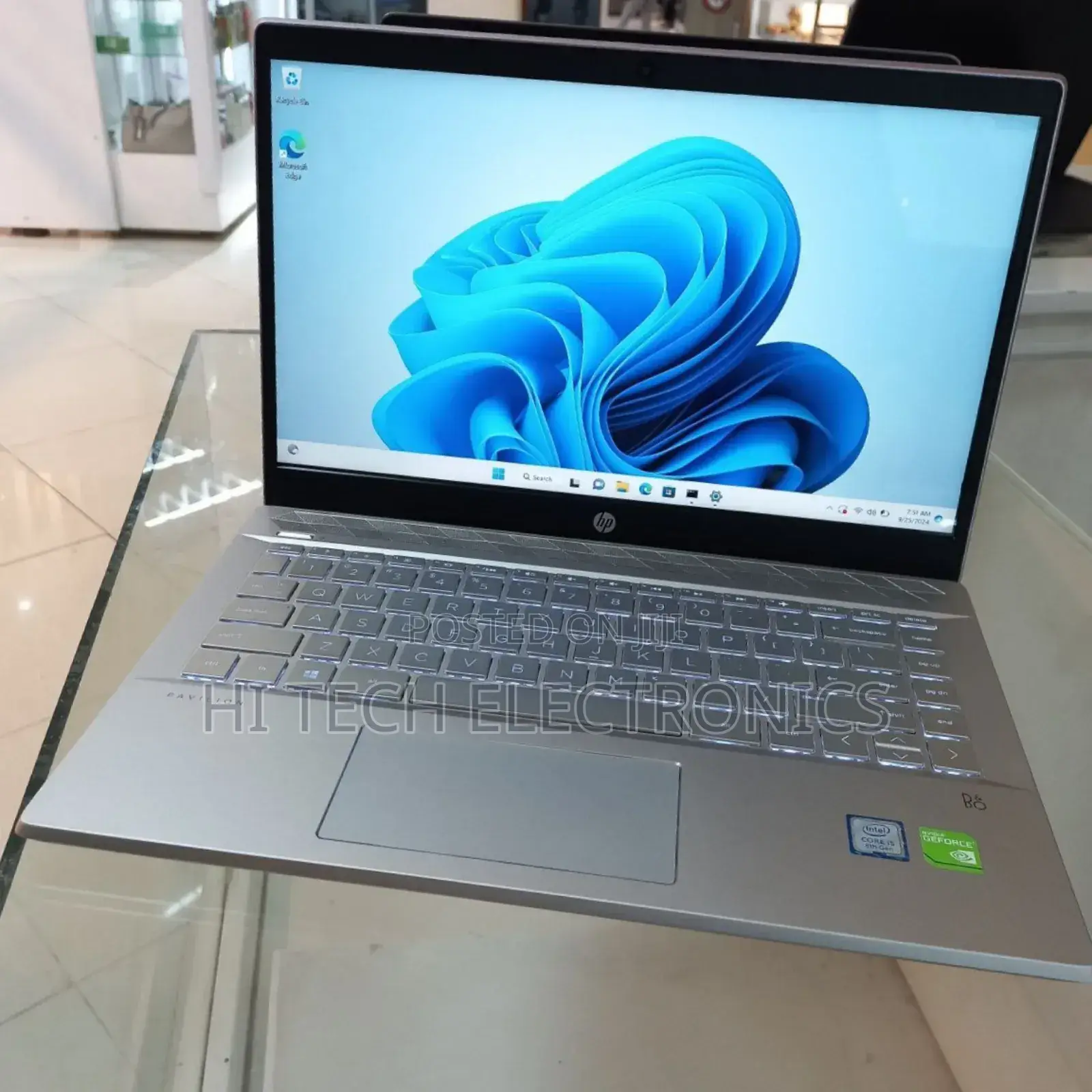 New Laptop HP Pavilion 15 8GB Intel Core I5 HDD+SSD 500GB