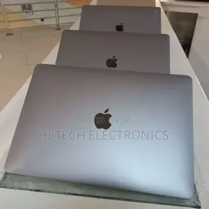 New Laptop Apple MacBook 2017 8GB Intel Core I5 SSD 256GB