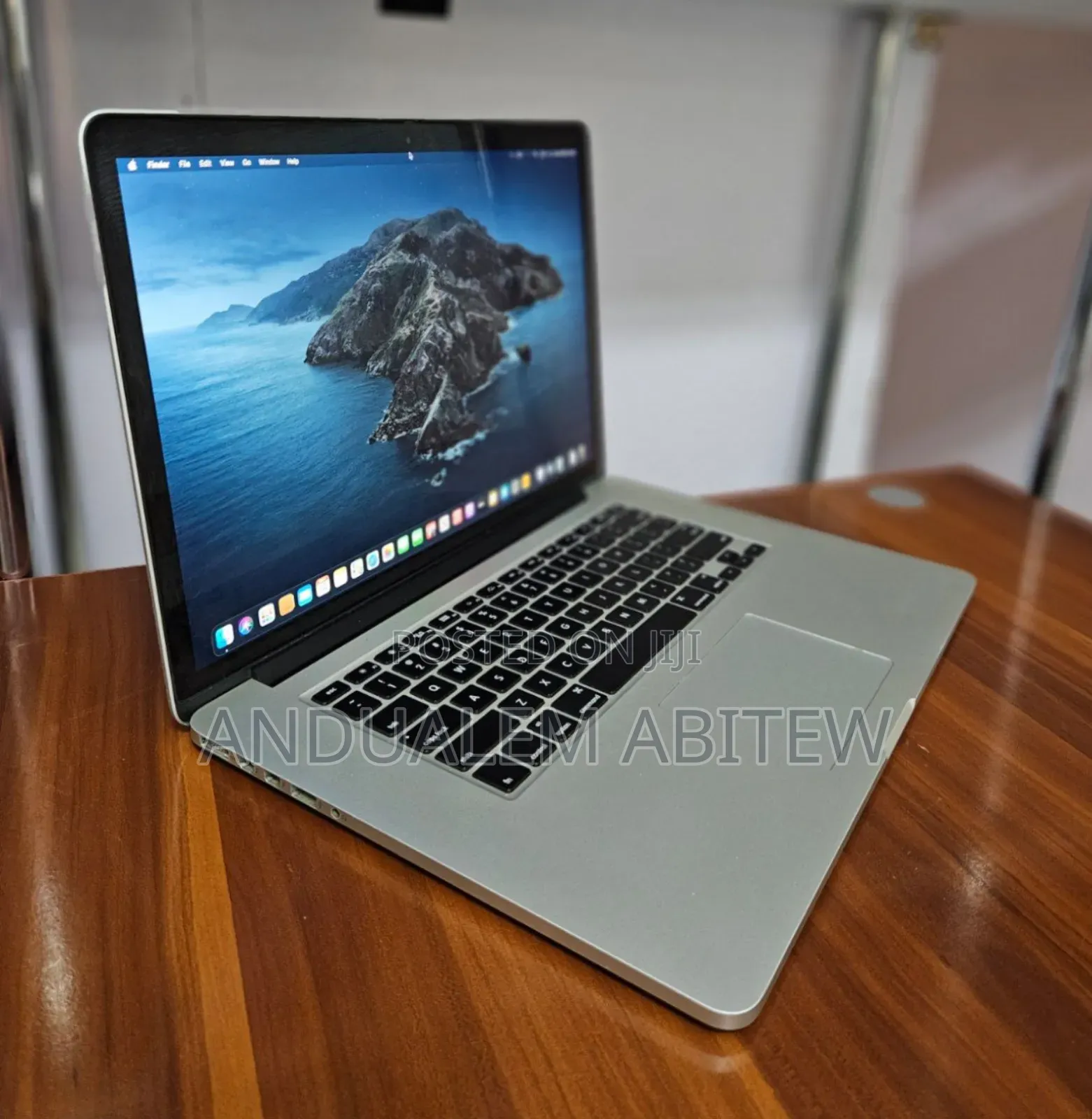 New Laptop Apple MacBook Pro 2014 16GB Intel Core I7 SSD 256GB