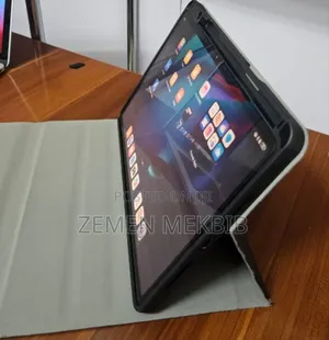 Photo - New Laptop Huawei MateBook 13 WRT-W19E 8GB SSD 256GB