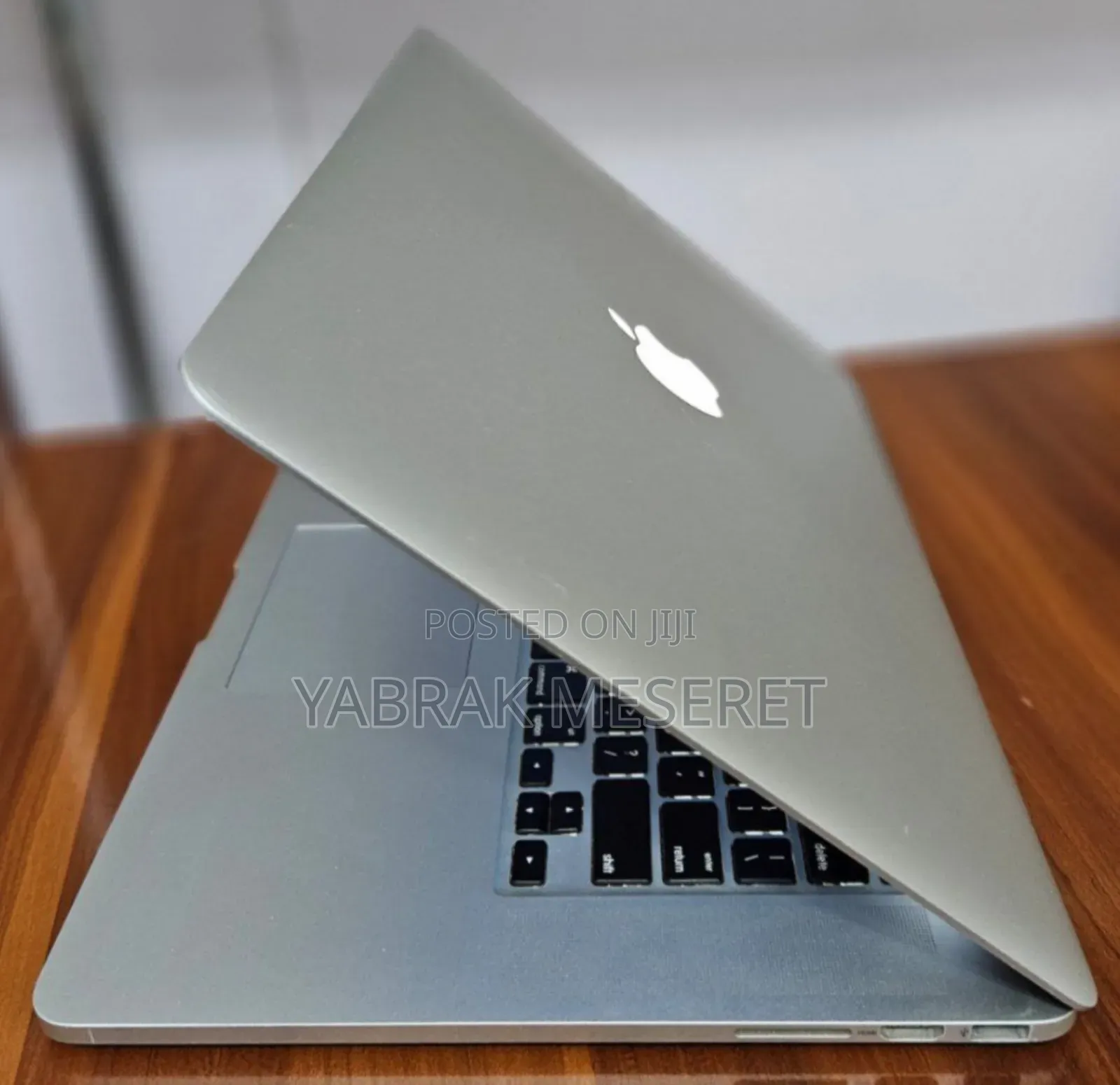 New Laptop Apple MacBook Pro 2014 16GB Intel Core I7 SSD 256GB