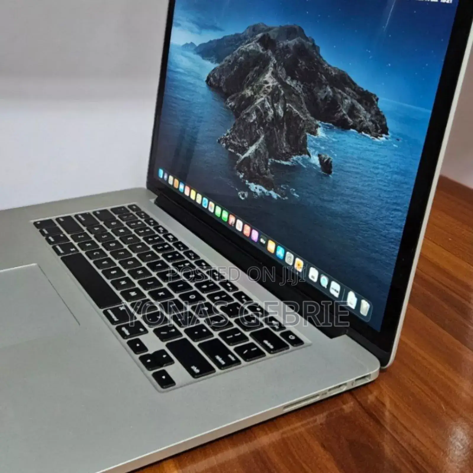 New Laptop Apple MacBook Pro 2014 16GB Intel Core I7 SSD 256GB