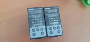 Honeywell Modulating Temperature Controller Model DC1020