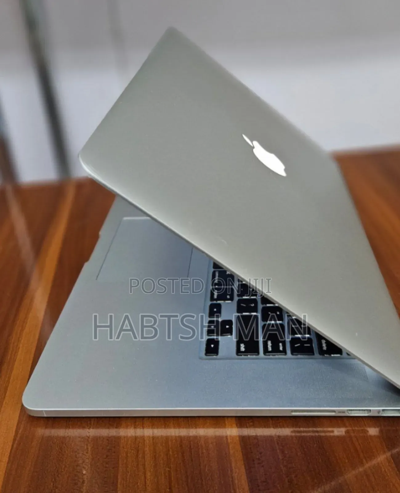 New Laptop Apple MacBook Pro 2014 8GB Intel Core I7 SSD 256GB