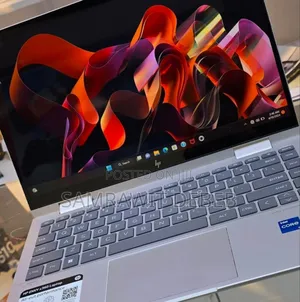 New Laptop HP Envy X360 8GB Intel Core i5 SSD 512GB