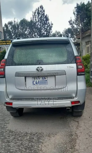 Toyota Land Cruiser Prado 2020 White