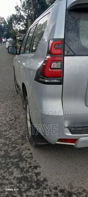 Toyota Land Cruiser Prado 2020 White