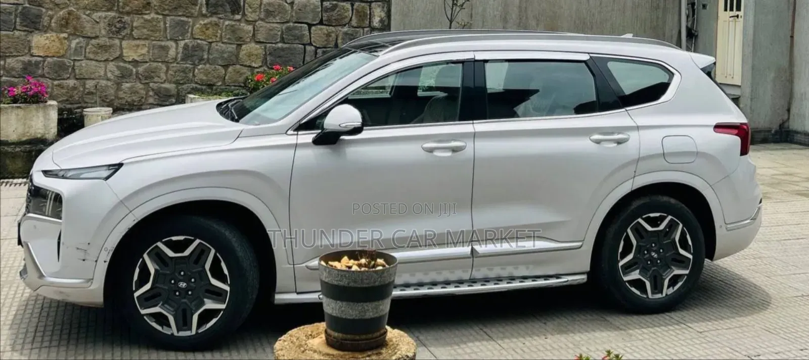Hyundai Santa Fe 2023 White