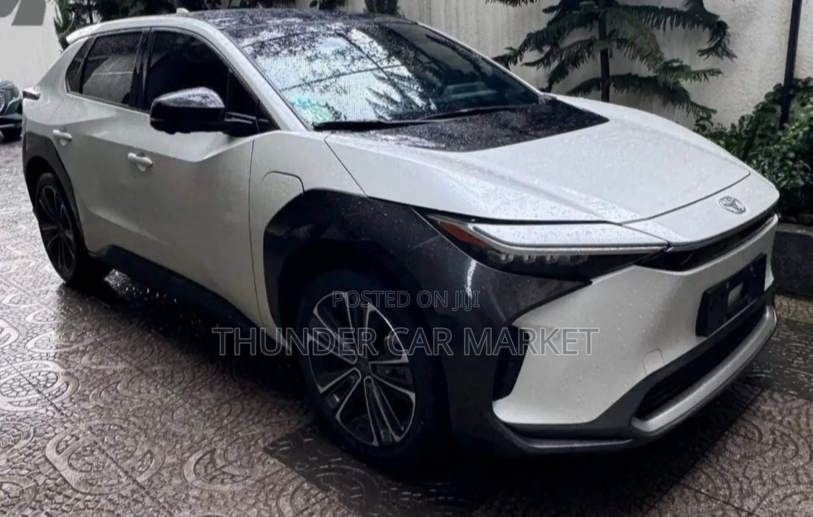 Toyota bZ4X 2023 White