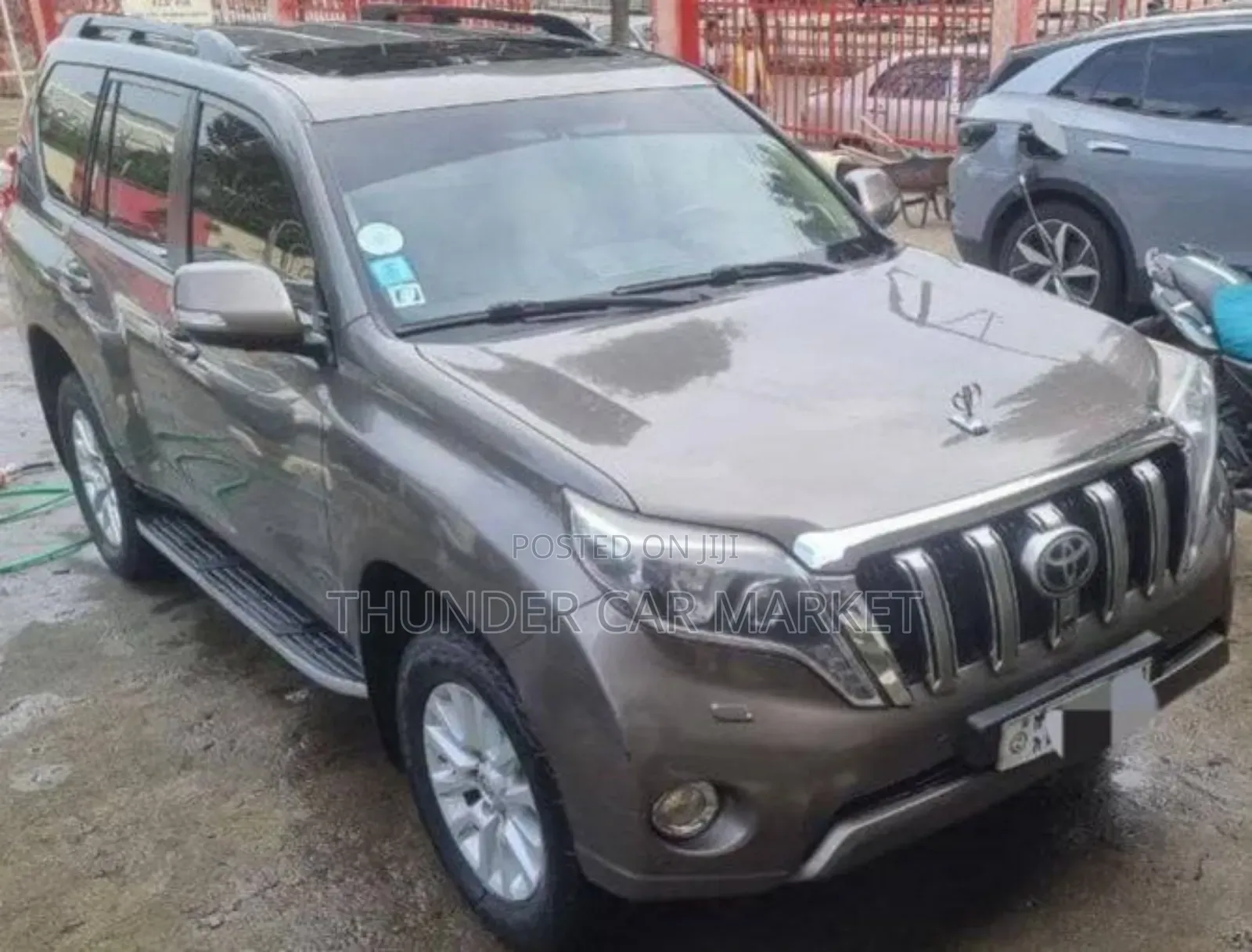 Toyota Land Cruiser 2016 Gray