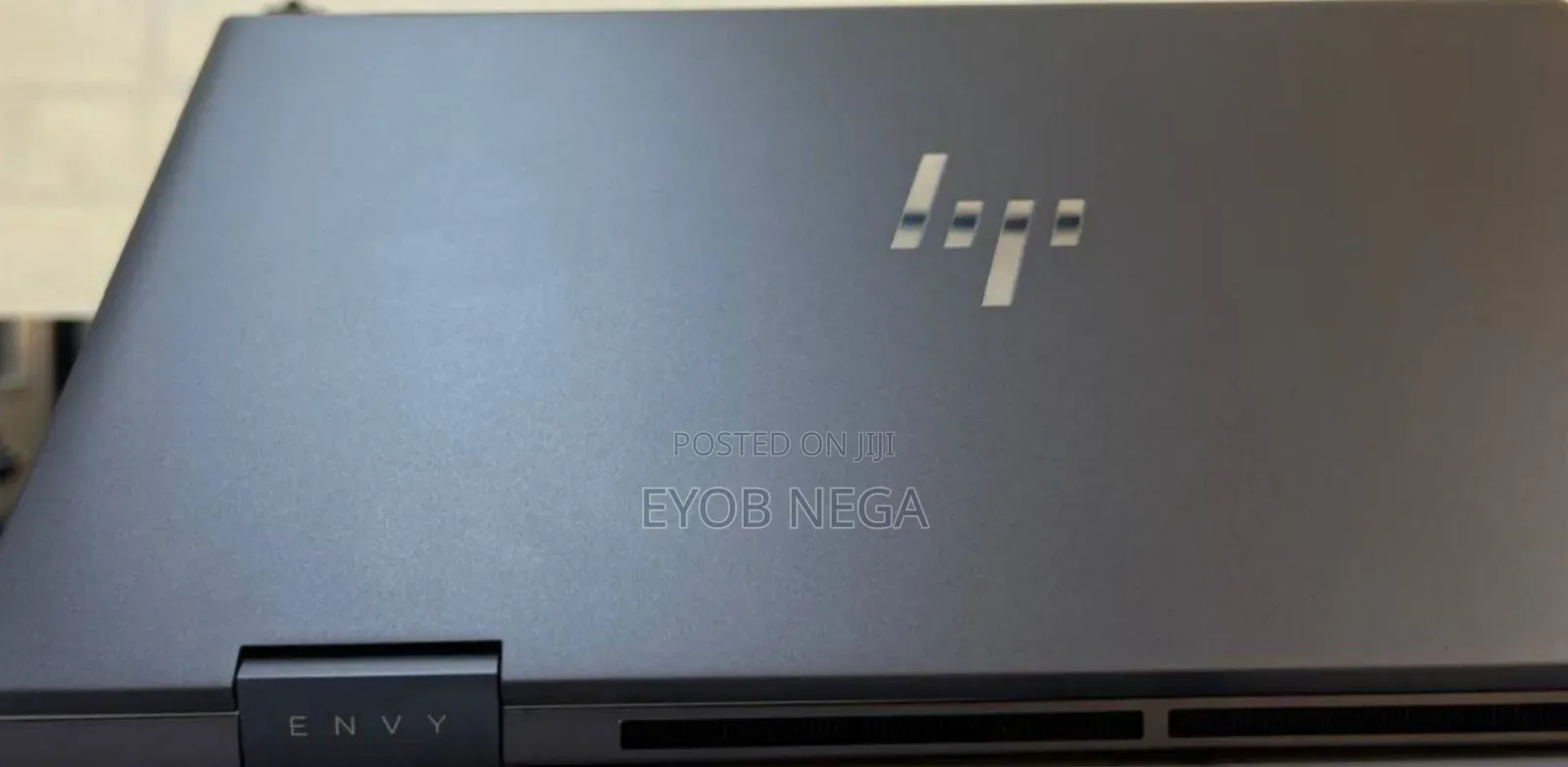 New Laptop HP Envy X360 8GB AMD Ryzen 5 SSD 512GB