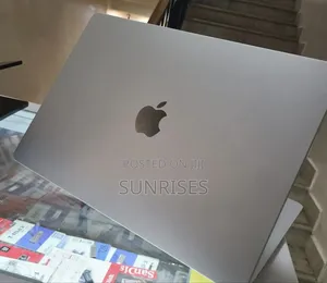 New Laptop Apple MacBook Air 2022 M2 8GB Apple M2 SSD 256GB