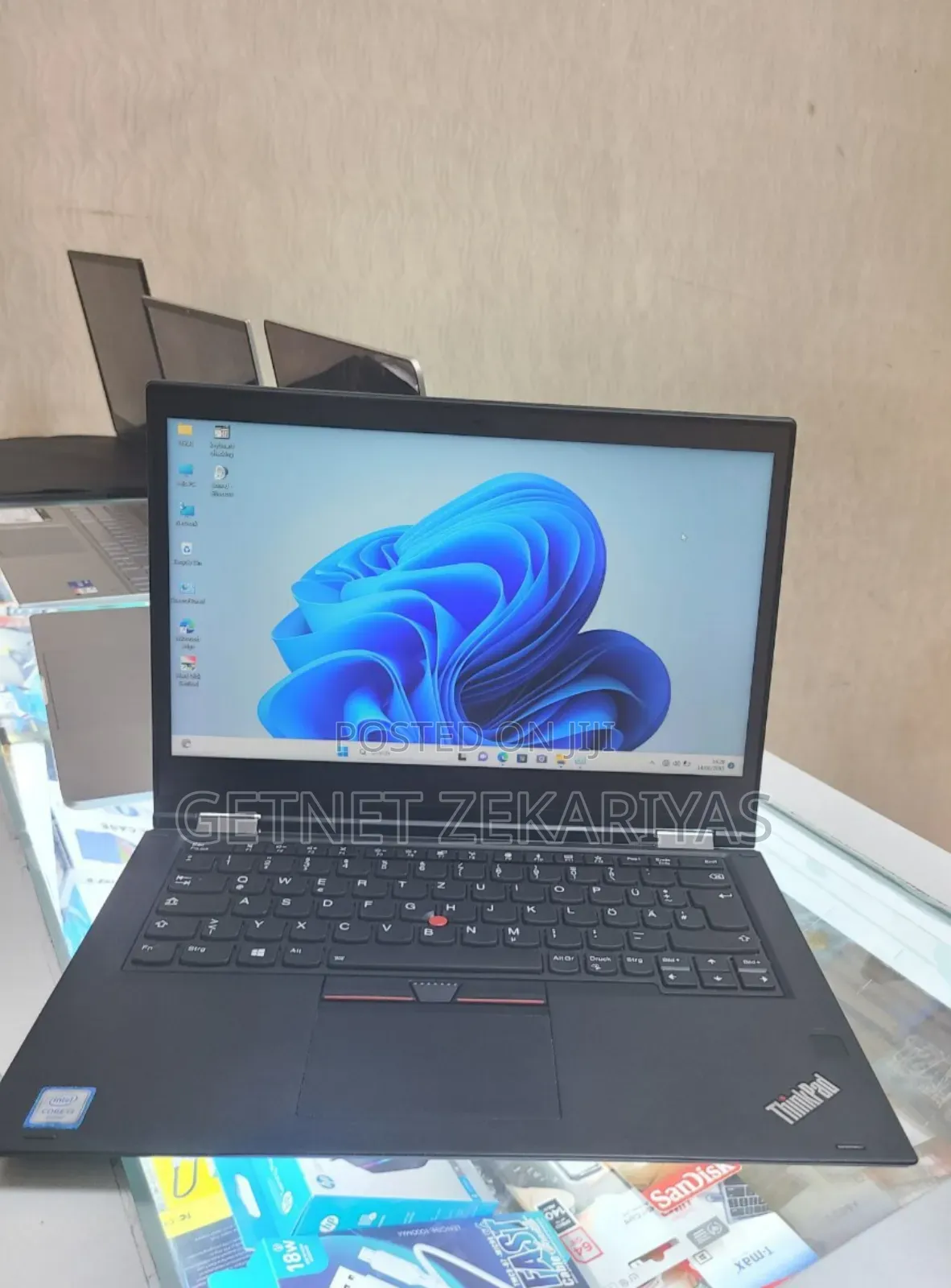 New Laptop Lenovo ThinkPad Yoga 370 8GB Intel Core I5 SSD 512GB