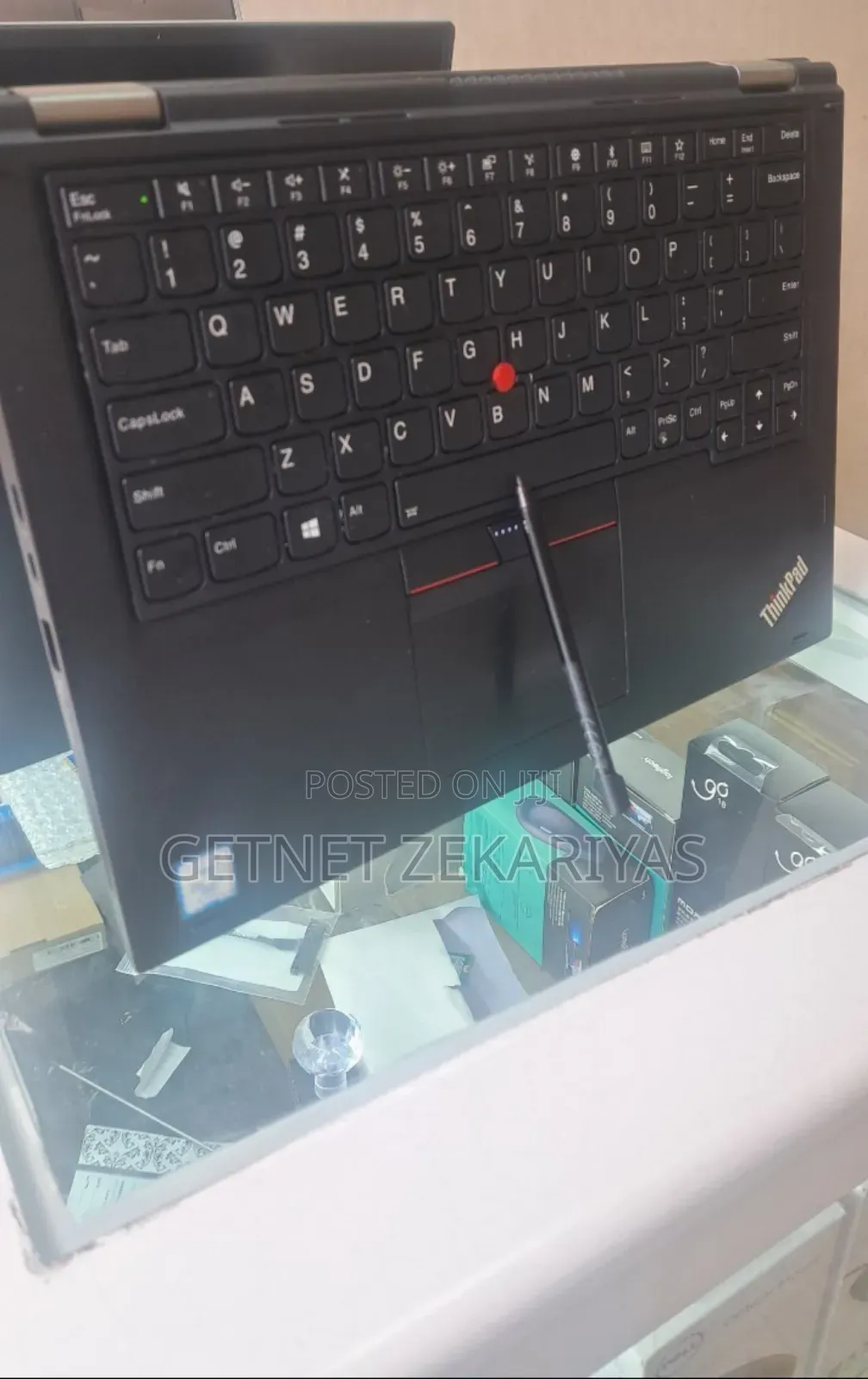 New Laptop Lenovo ThinkPad Yoga 370 8GB Intel Core I5 SSD 512GB