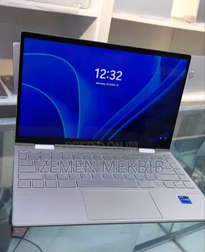 New Laptop HP Envy X360 16GB Intel Core I7 SSD 1T