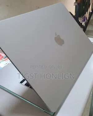 New Laptop Apple MacBook Air 8GB Apple M2 SSD 256GB