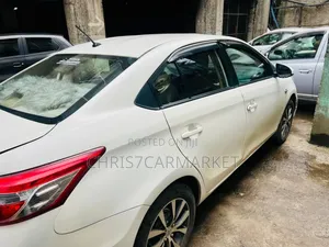 Toyota Yaris 2015 White