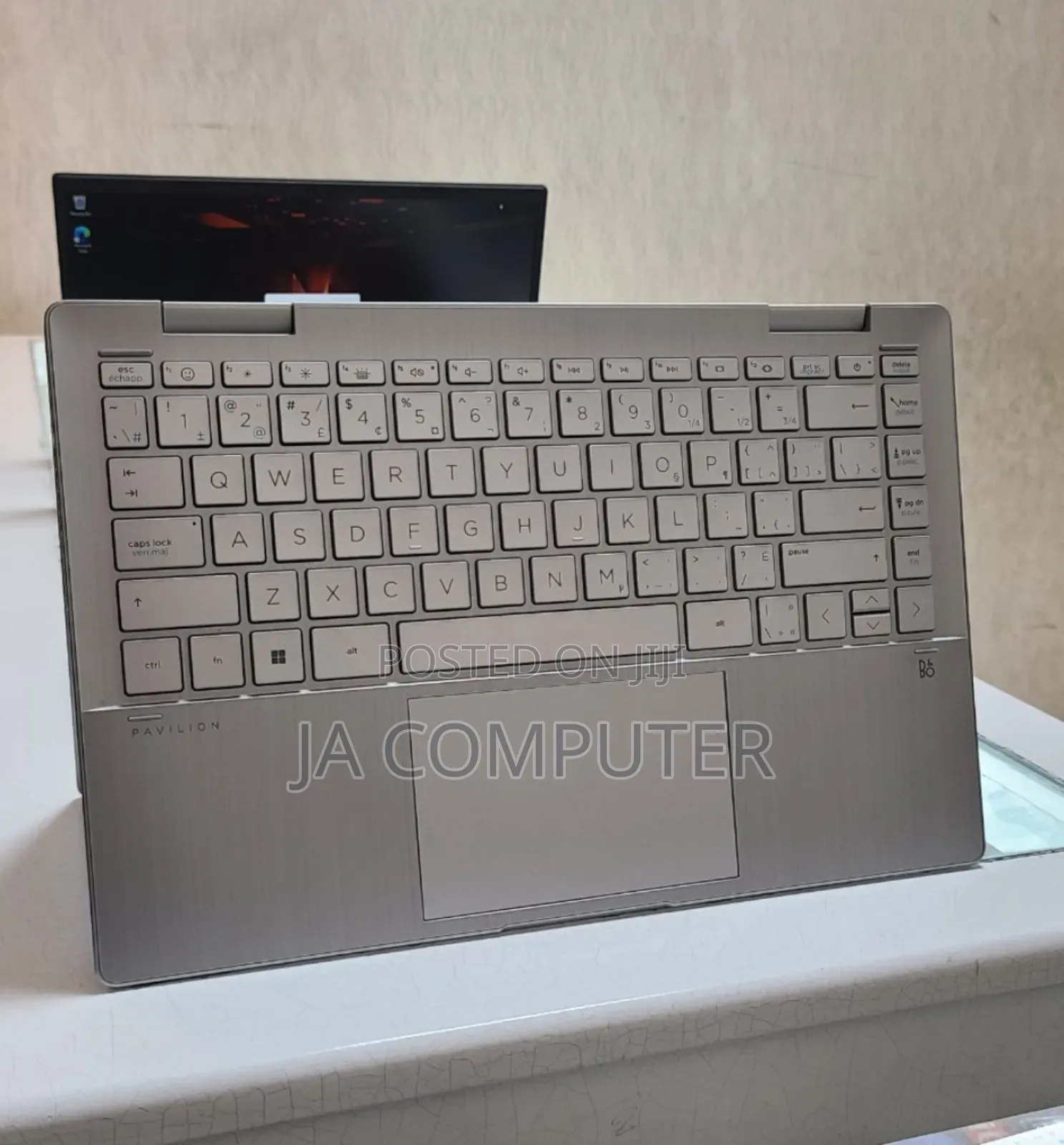 New Laptop HP Pavilion 15 8GB Intel Core I5 SSHD (Hybrid) 512GB