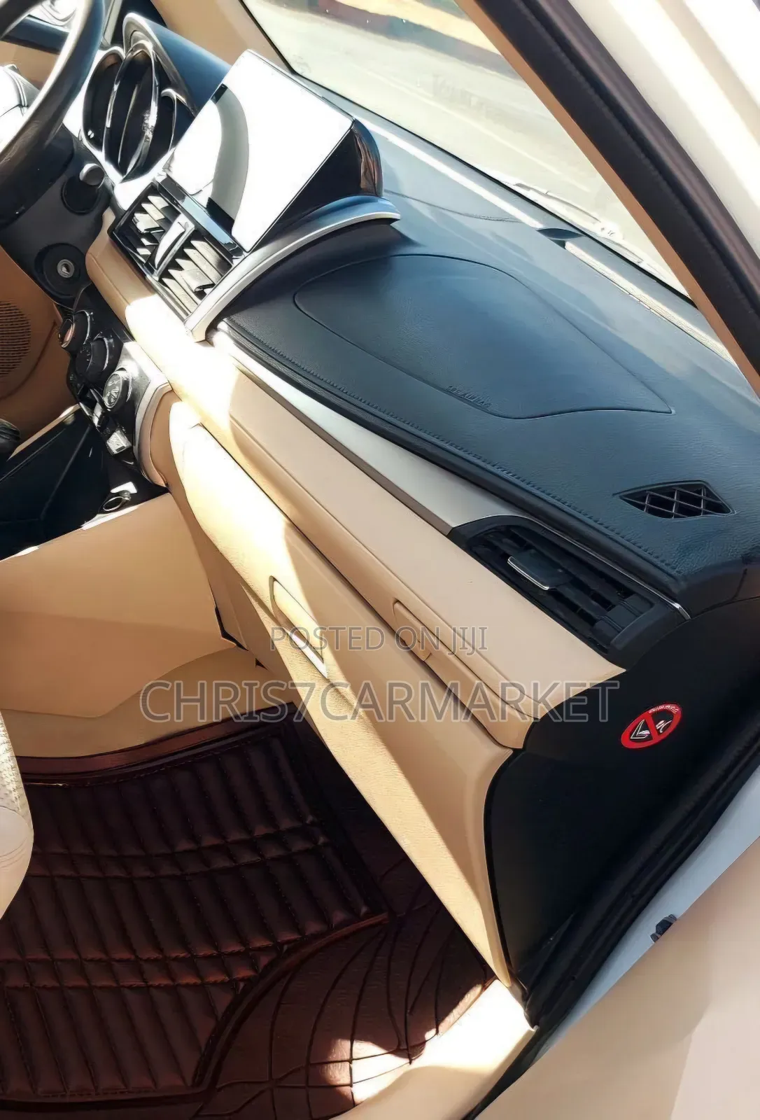 Toyota Yaris 2015 White