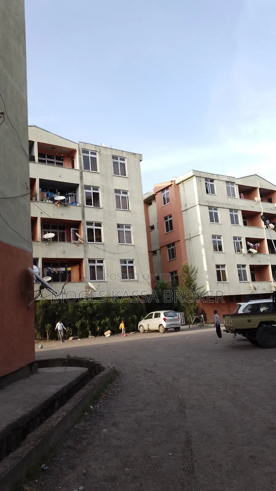 Furnished 3bdrm Apartment in የሚሸጥ አፓርታማ አያት ባቡር, Yeka for sale