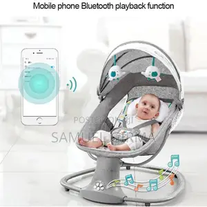 Photo - 3 in 1 Mastella Deluxe Multi-Functional Basinet