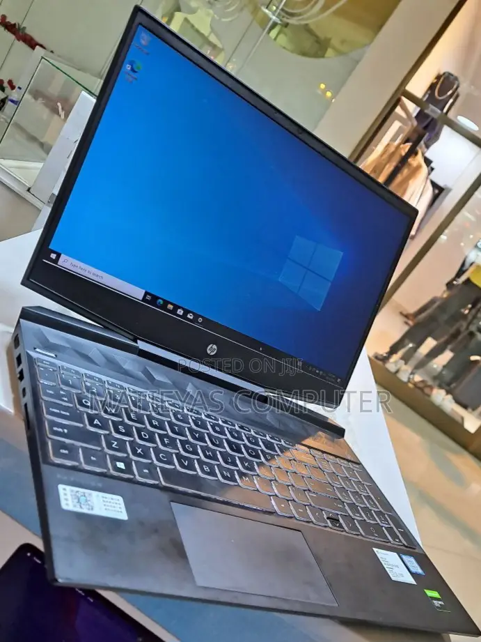 New HP Pavilion Gaming Laptop 15-Dk2xxx 16GB Intel Core I5 SSD 512GB