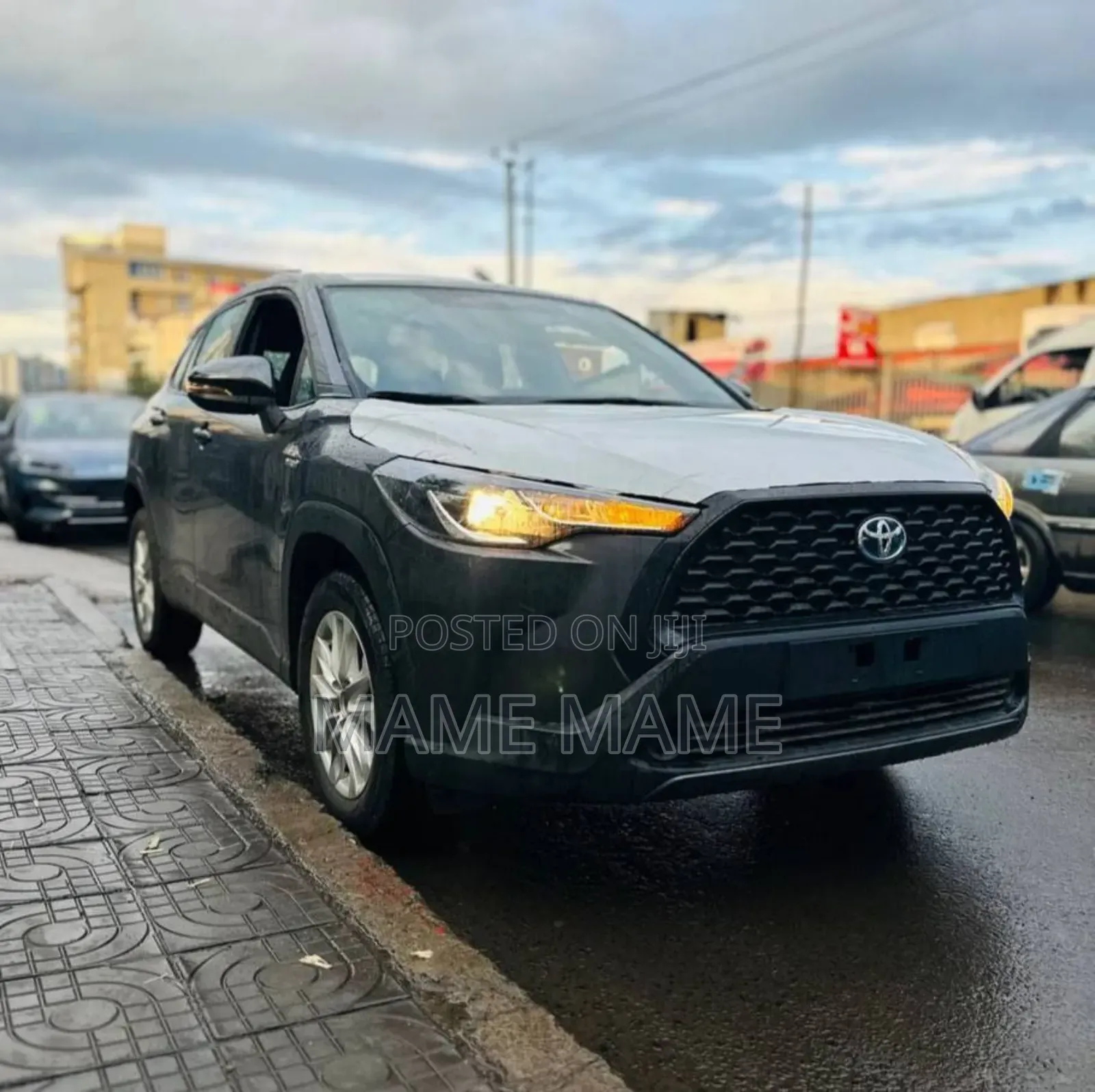 New Toyota Corolla Cross 2024 Gray