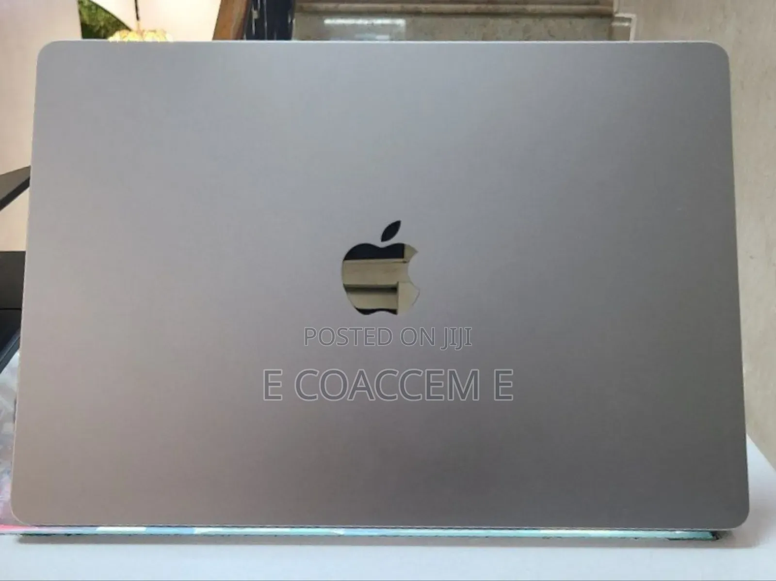 New Laptop Apple MacBook 8GB Apple M2 SSD 256GB