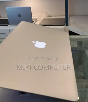 Photo - New Laptop Apple MacBook Pro 2015 8GB Intel SSD 256GB