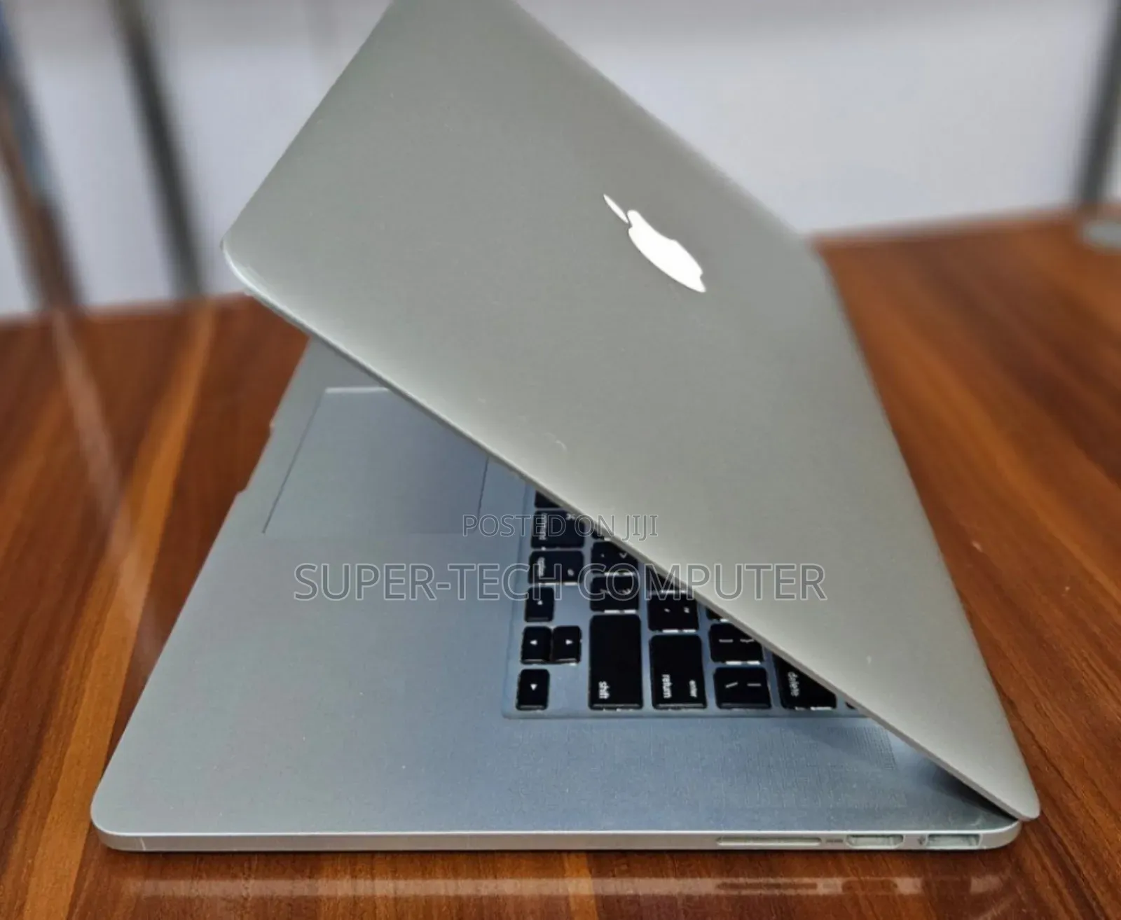 New Laptop Apple MacBook Pro 2014 16GB Intel Core I7 SSD 256GB