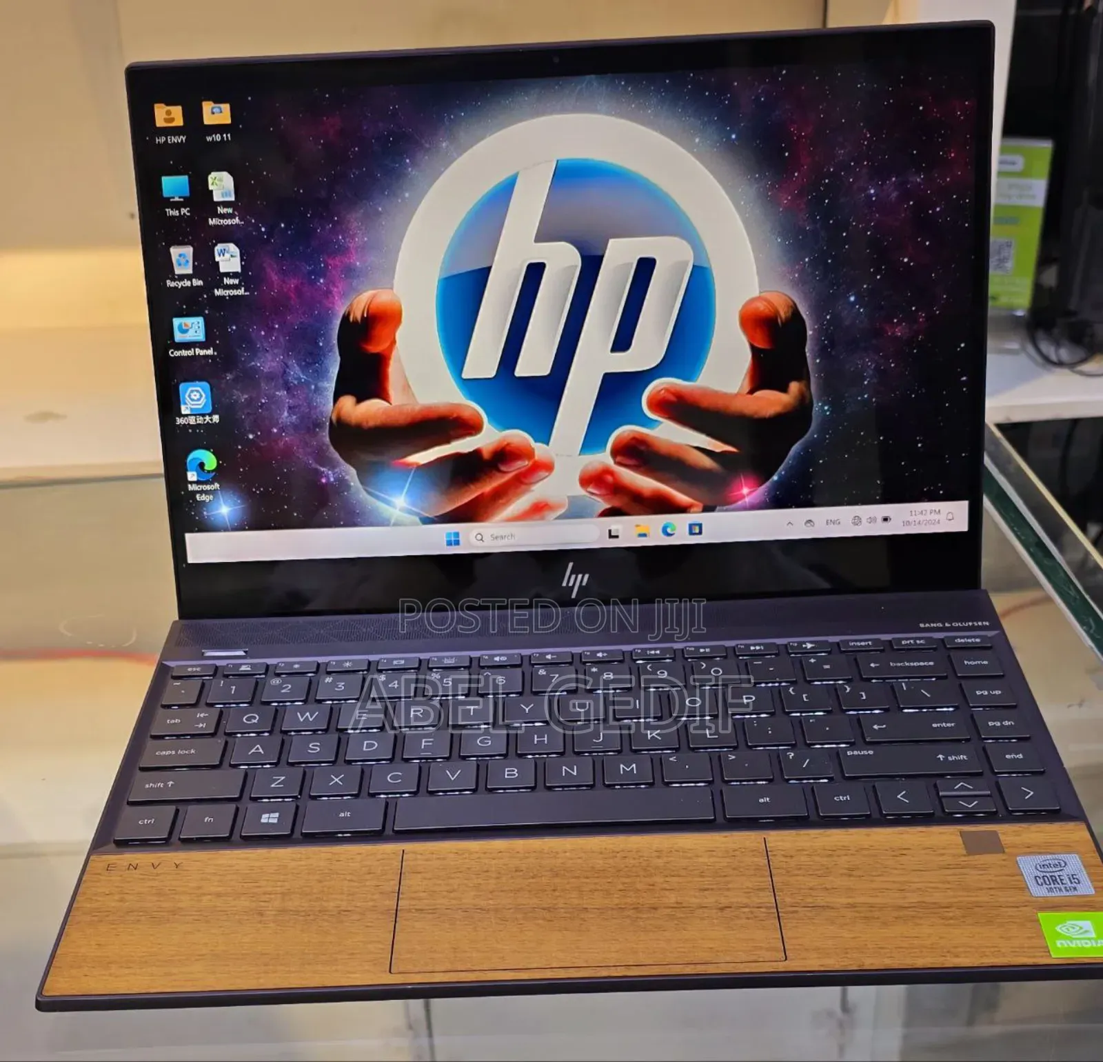 New Laptop HP Envy 14 8GB Intel Core I5 SSD 512GB