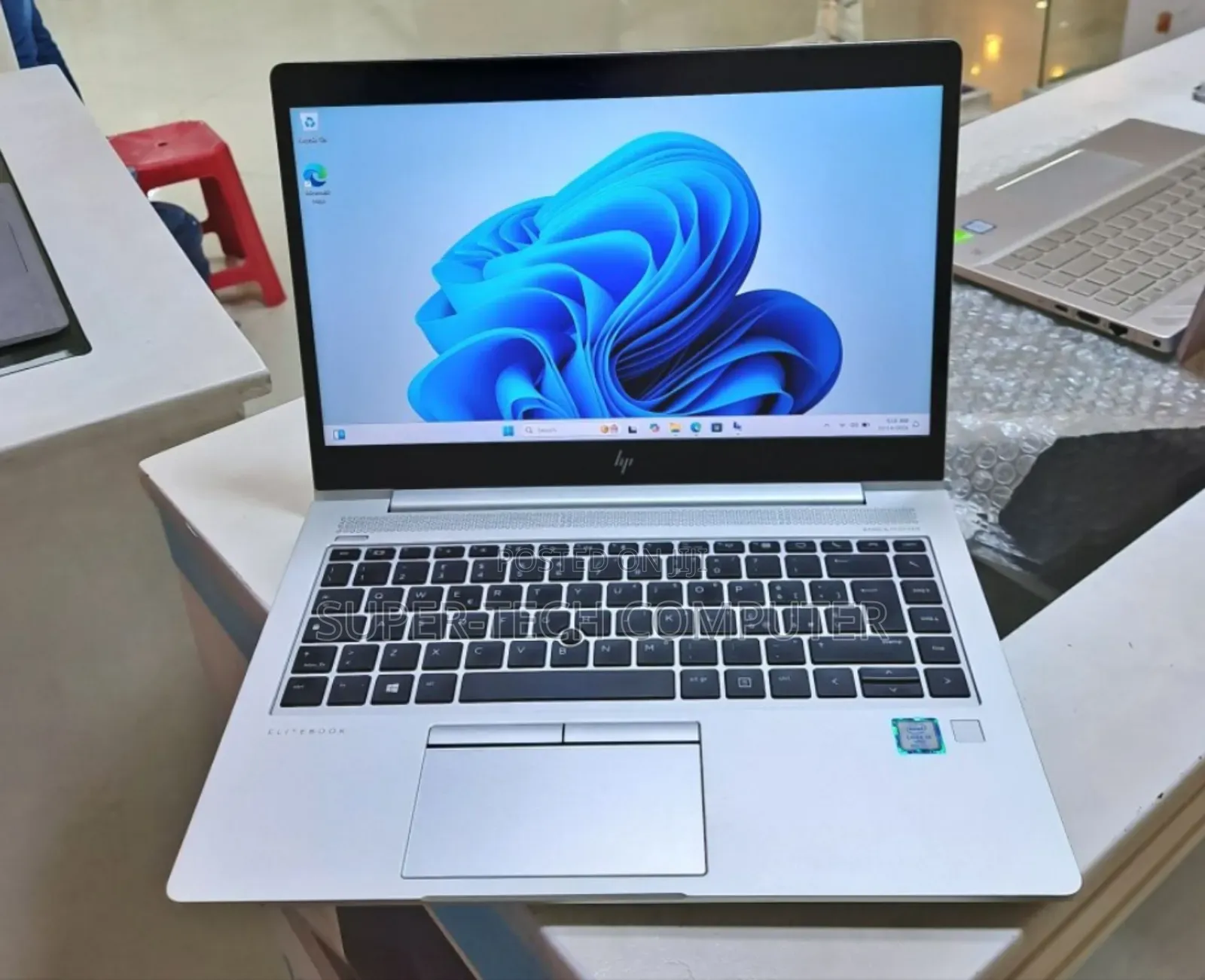 New Laptop HP EliteBook 840 G6 16GB Intel Core I7 SSD 512GB