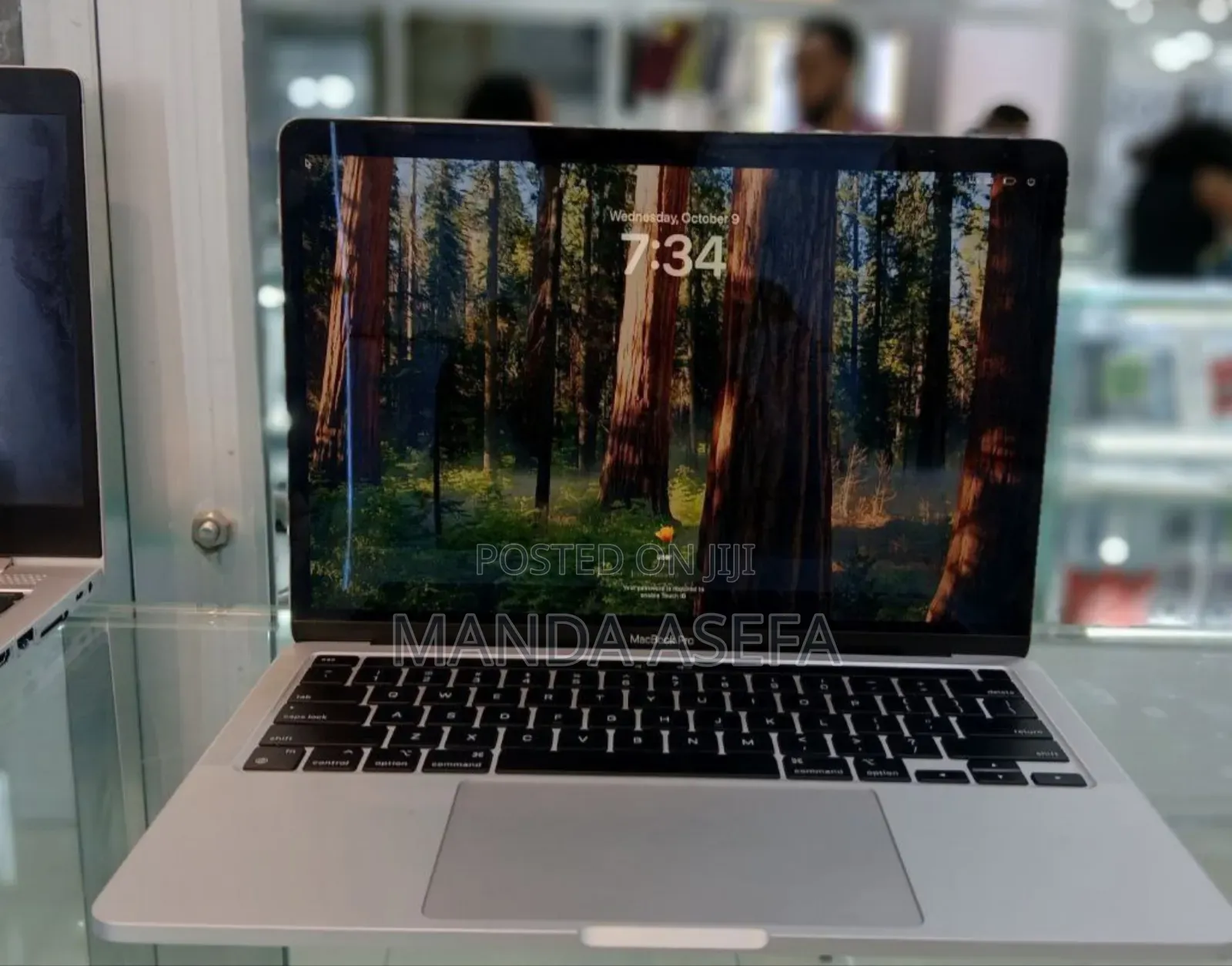 New Laptop Apple MacBook Pro 8GB Apple M2 SSD 512GB