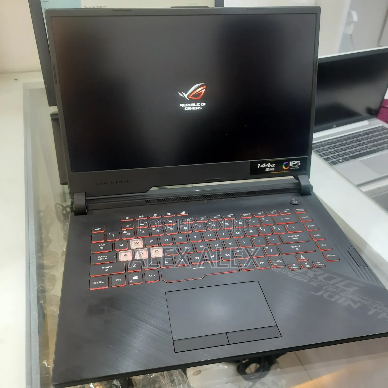 Laptop Asus ROG Strix G15 16GB Intel Core I7 SSD 512GB
