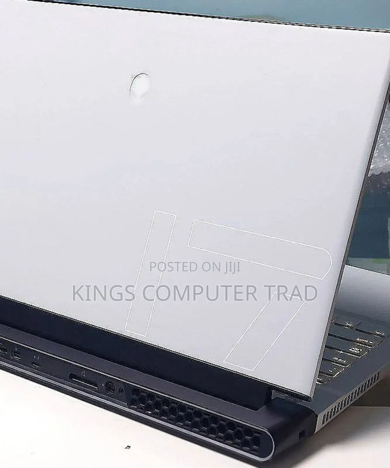 New Laptop Alienware M17x R2 16GB Intel Core I7 SSD 1T