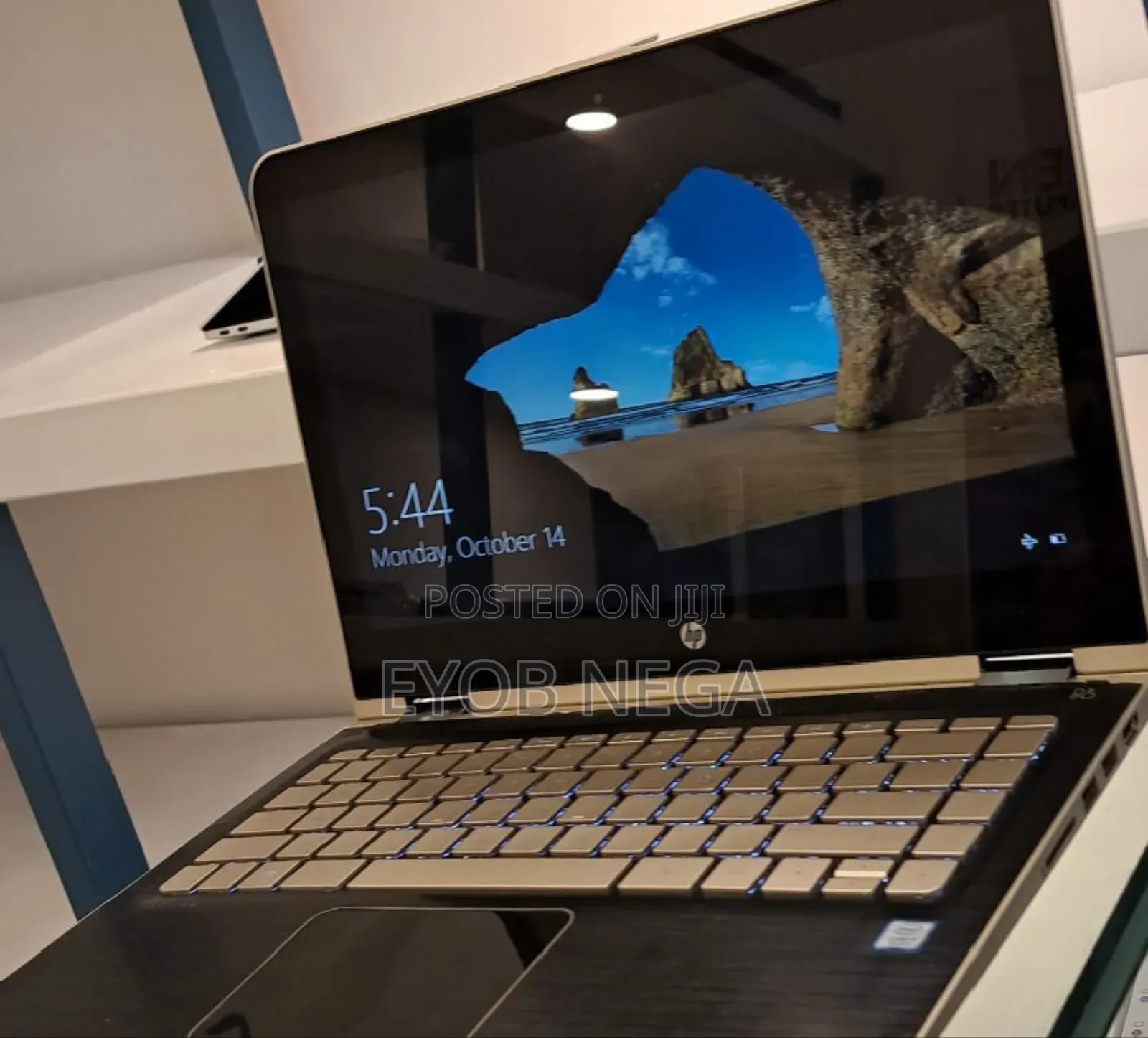 New Laptop HP Pavilion X360 8GB Intel Core I5 SSD 500GB