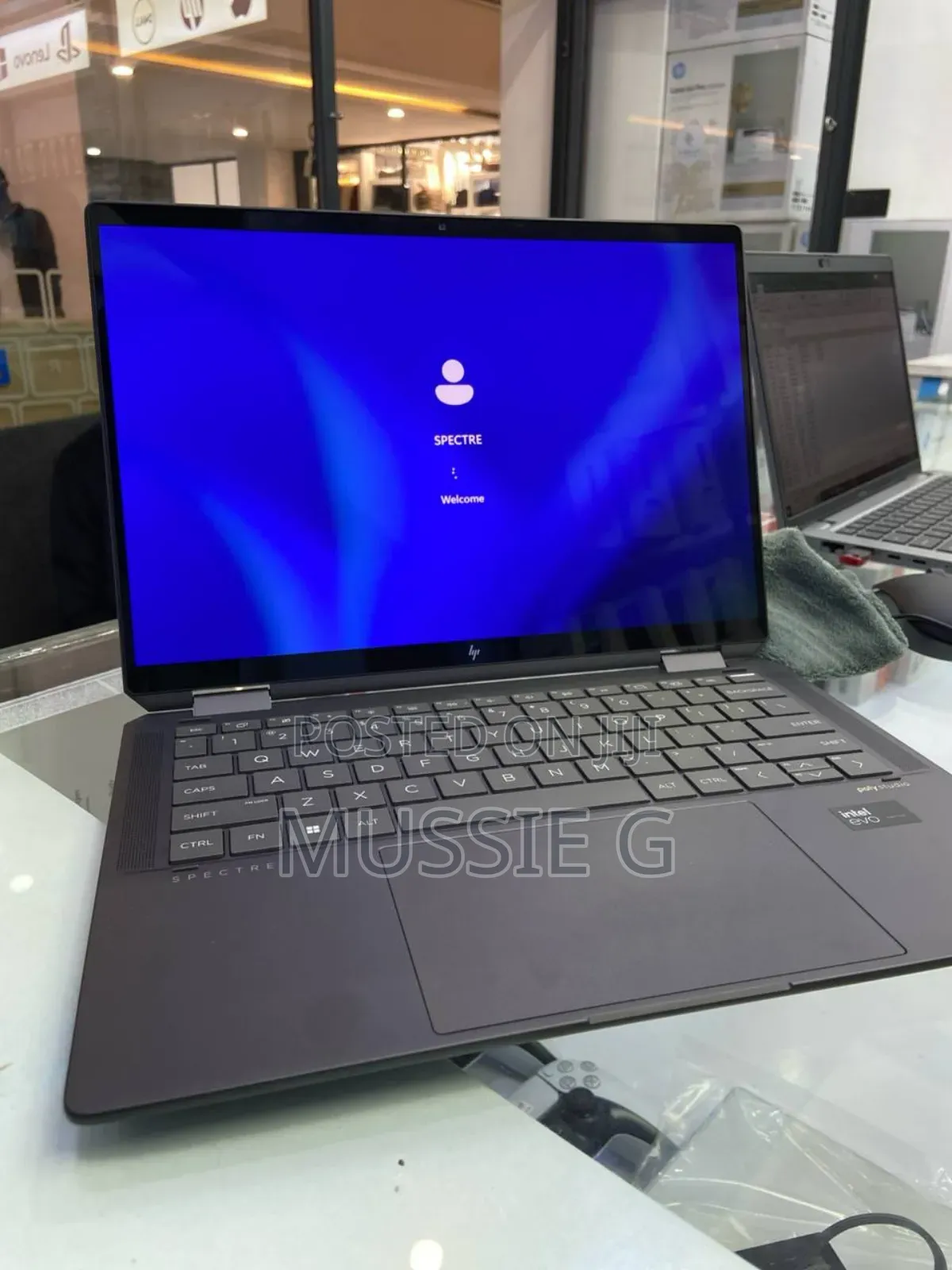 New Laptop HP Spectre 16GB Intel Core Ultra 7 SSD 1T