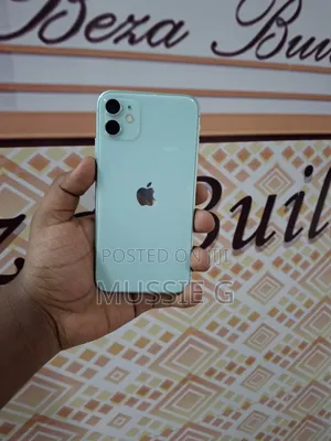 Apple iPhone 11 64 GB Silver