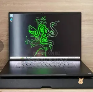 New Laptop Razer Blade Advanced 32GB Intel Core I9 SSD 2T