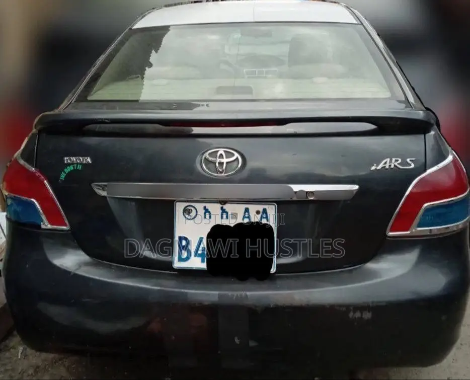 Toyota Belta 2008 Black