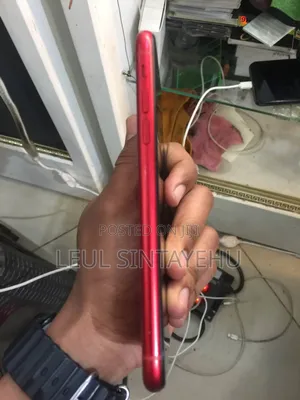 Apple iPhone XR 128 GB Red