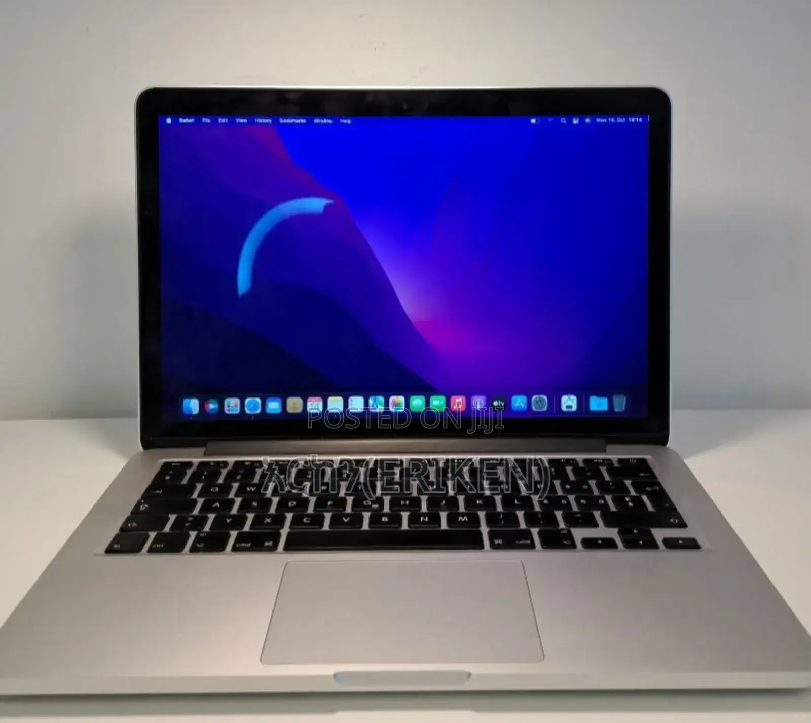New Laptop Apple MacBook Pro 2015 8GB Intel Core I5 SSD 256GB