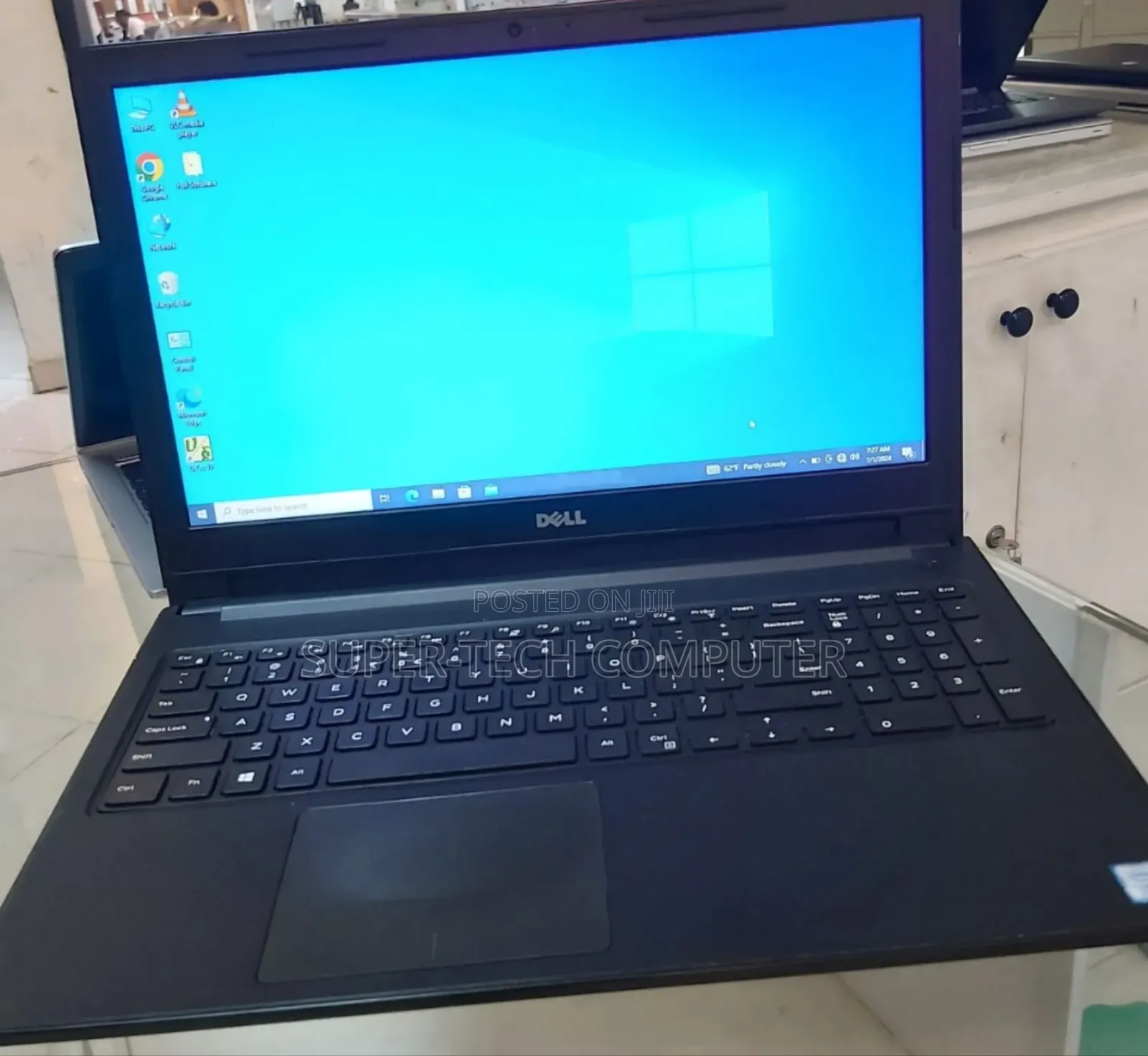 New Laptop Dell Vostro V13 8GB Intel Core I5 HDD 1T