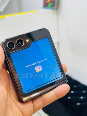 Samsung Galaxy Z Flip4 256 GB